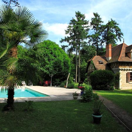 La Faisanderie Saint-Florent-sur-Cher Экстерьер фото
